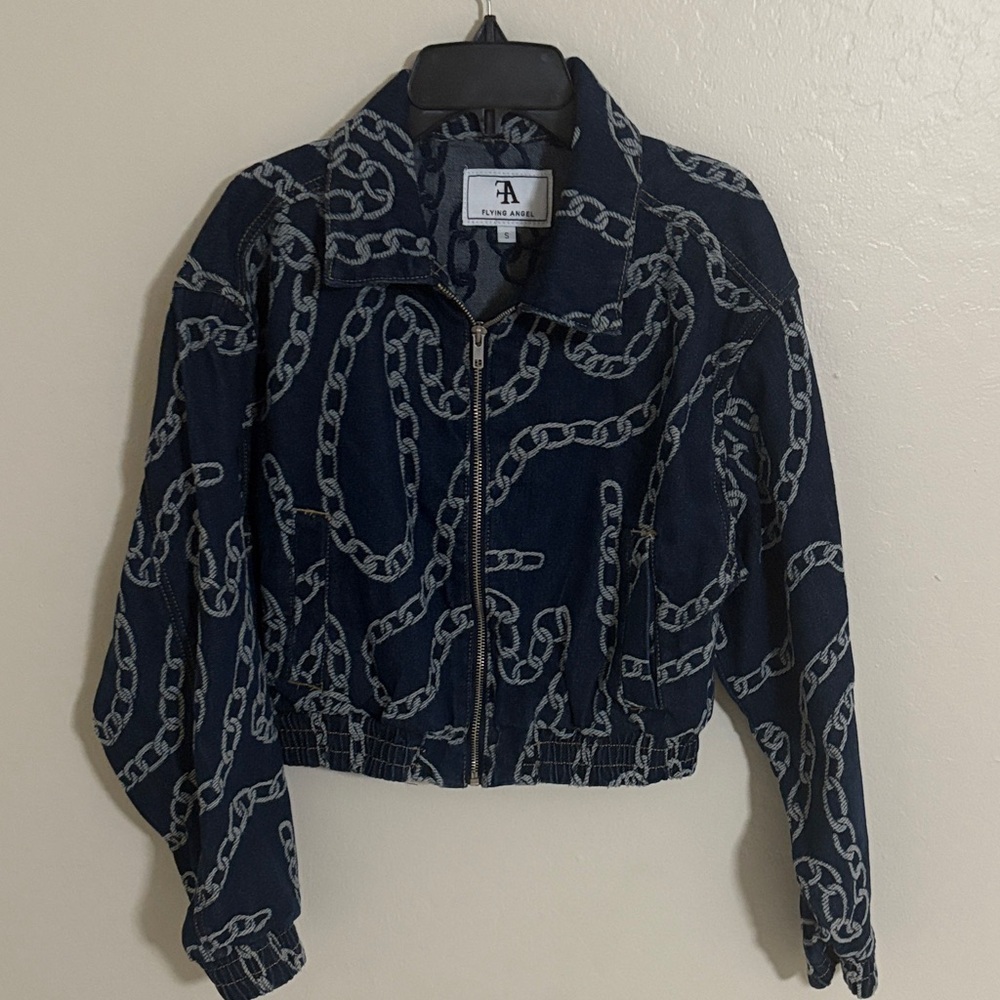 Elegant Chain Print Denim Jacket - Picture 3 of 3